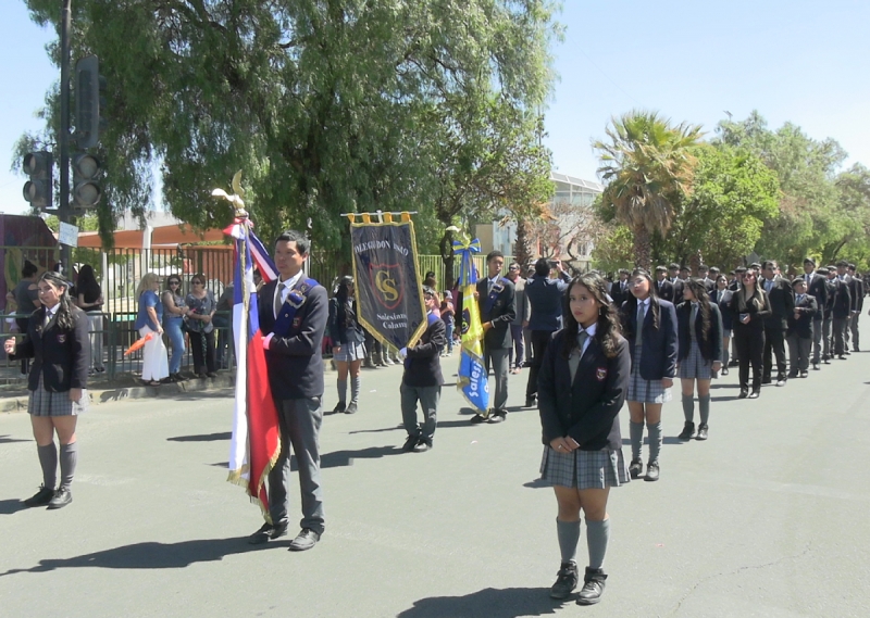 Delegación del Colegio Don Bosco brilló en el desfile por el 146° Aniversario de Calama