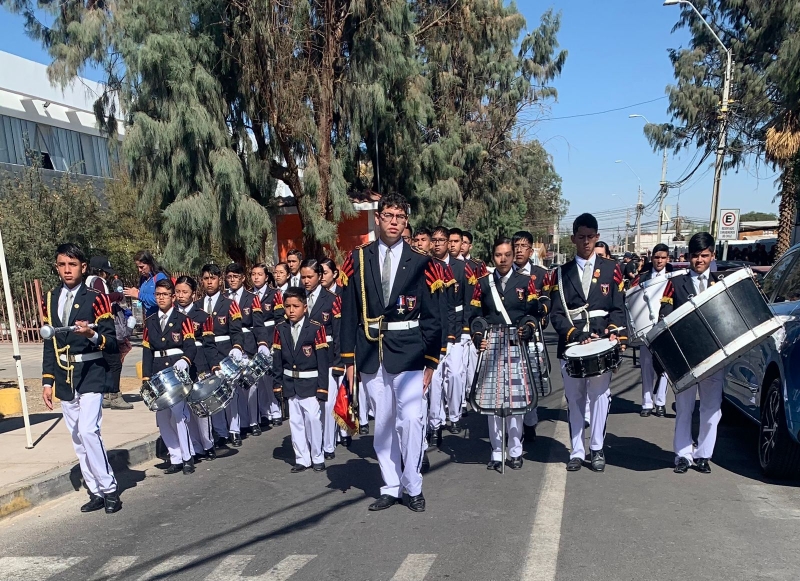 Delegación de Colegio Don Bosco participó en Desfile Escolar por Aniversario de Calama